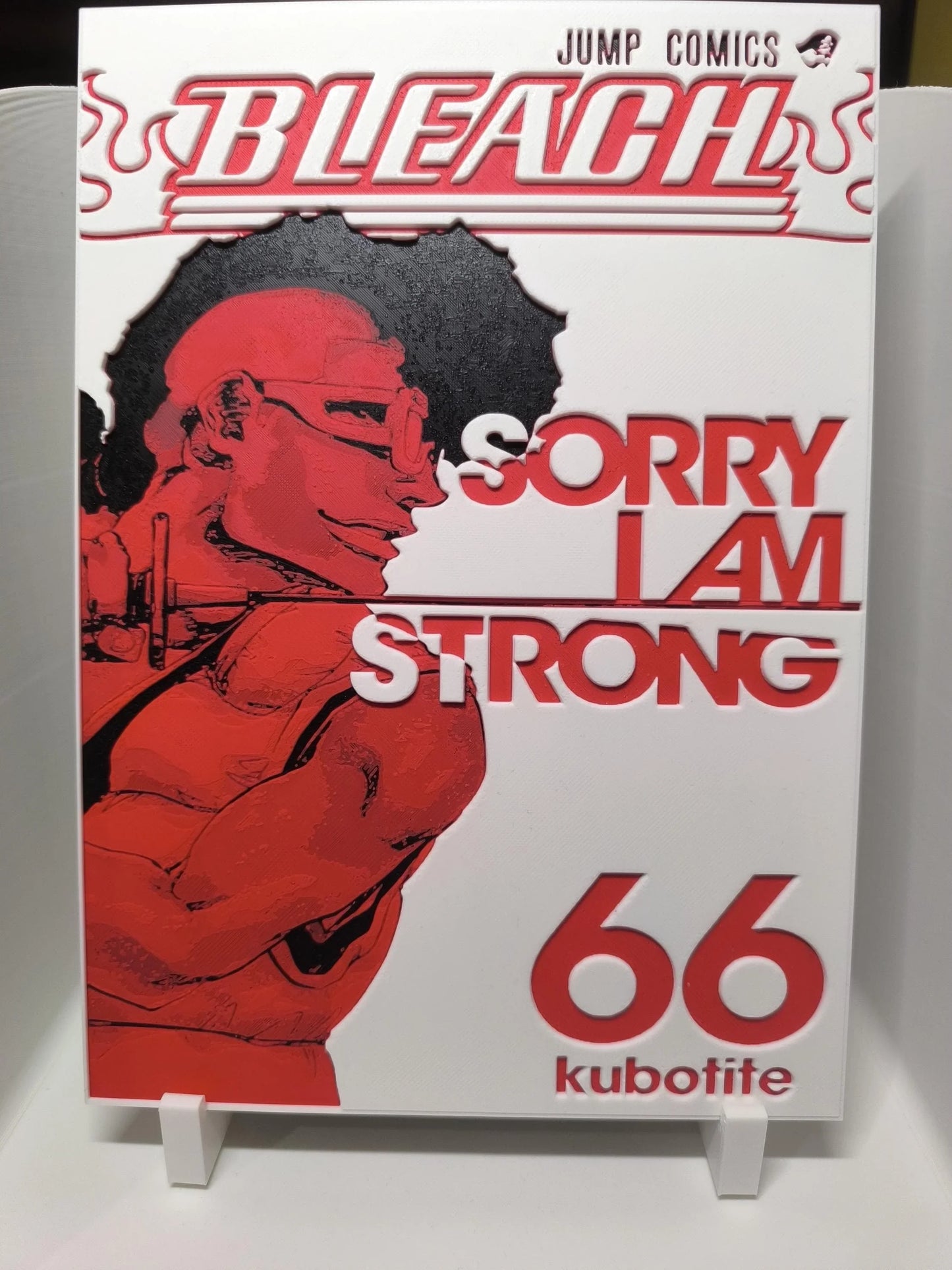 Couverture manga Bleach tome 66 avec personnage rouge, slogan Sorry I Am Strong, style Jump Comics