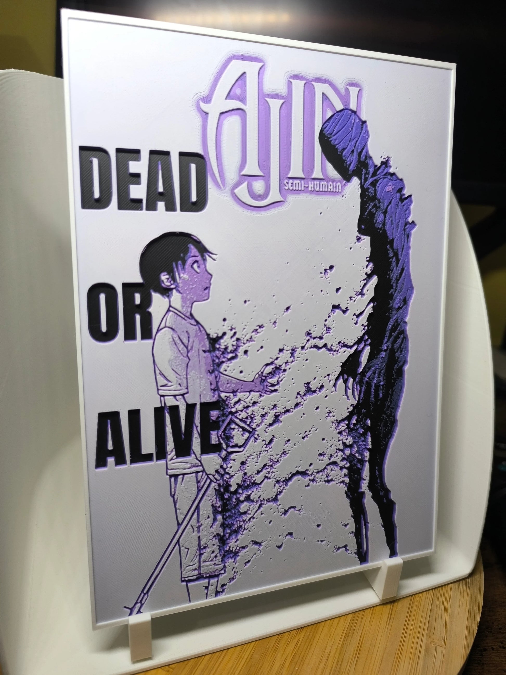 Illustration manga Dead or Alive avec un garçon et une silhouette noire se désintégrant, style semi-humain