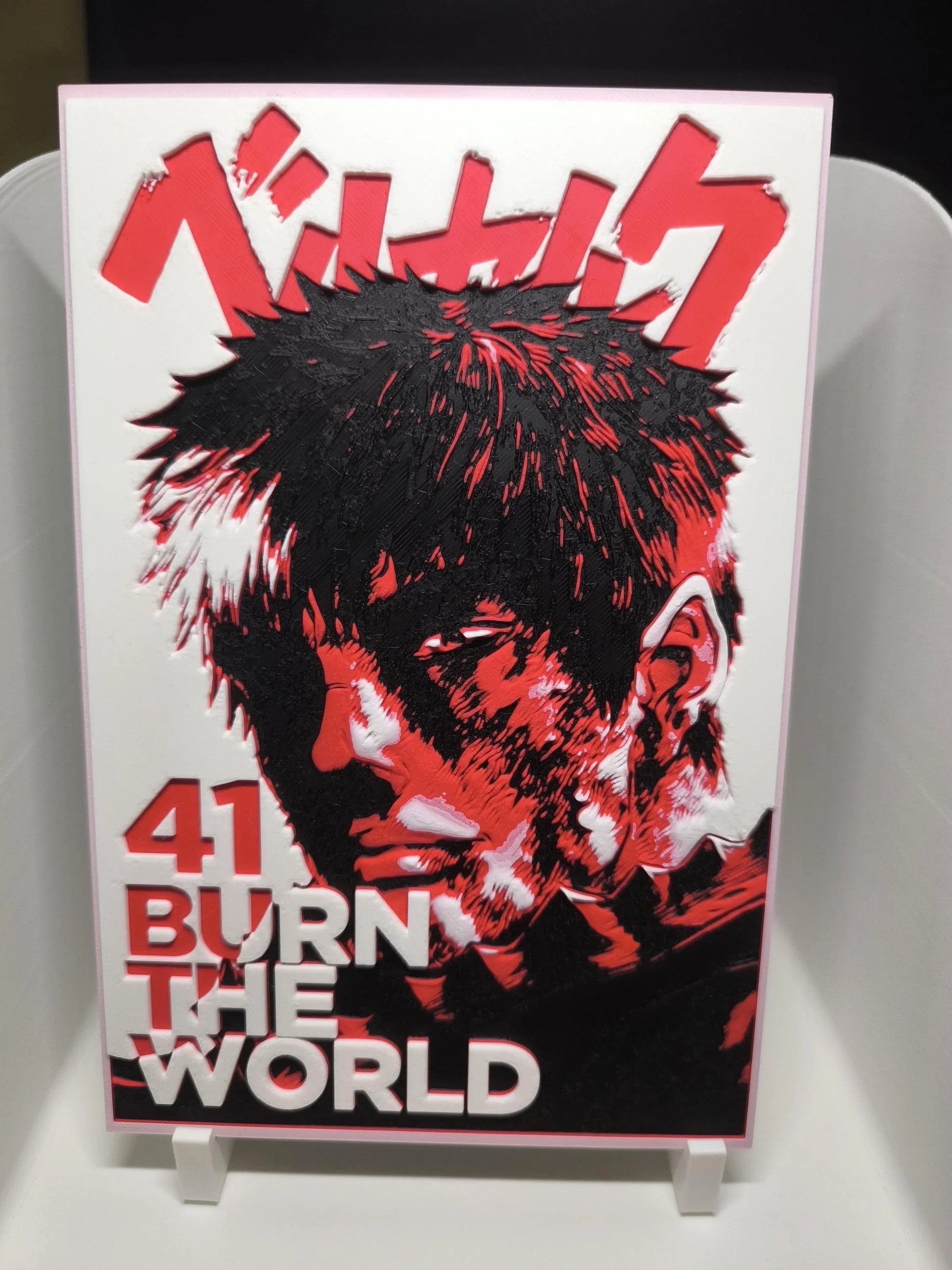 Illustration en noir et rouge d'un personnage d'anime avec texte japonais et '41 Burn The World'